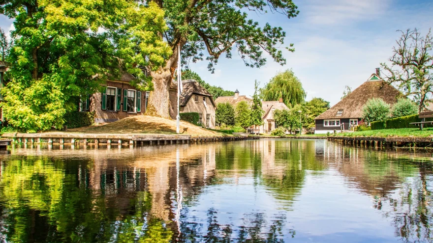 NP-WW-1666-2020-©MarketingOost-waterdorpen-Giethoorn-11-min-scaled NP-WW-1666-2020-©MarketingOost-waterdorpen-Giethoorn-11-min-scaled